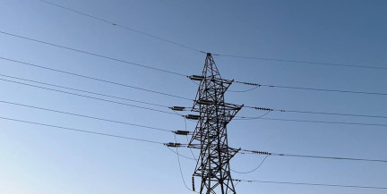 Сильный ветер обесточил пять населенных пунктов в Клецком районе