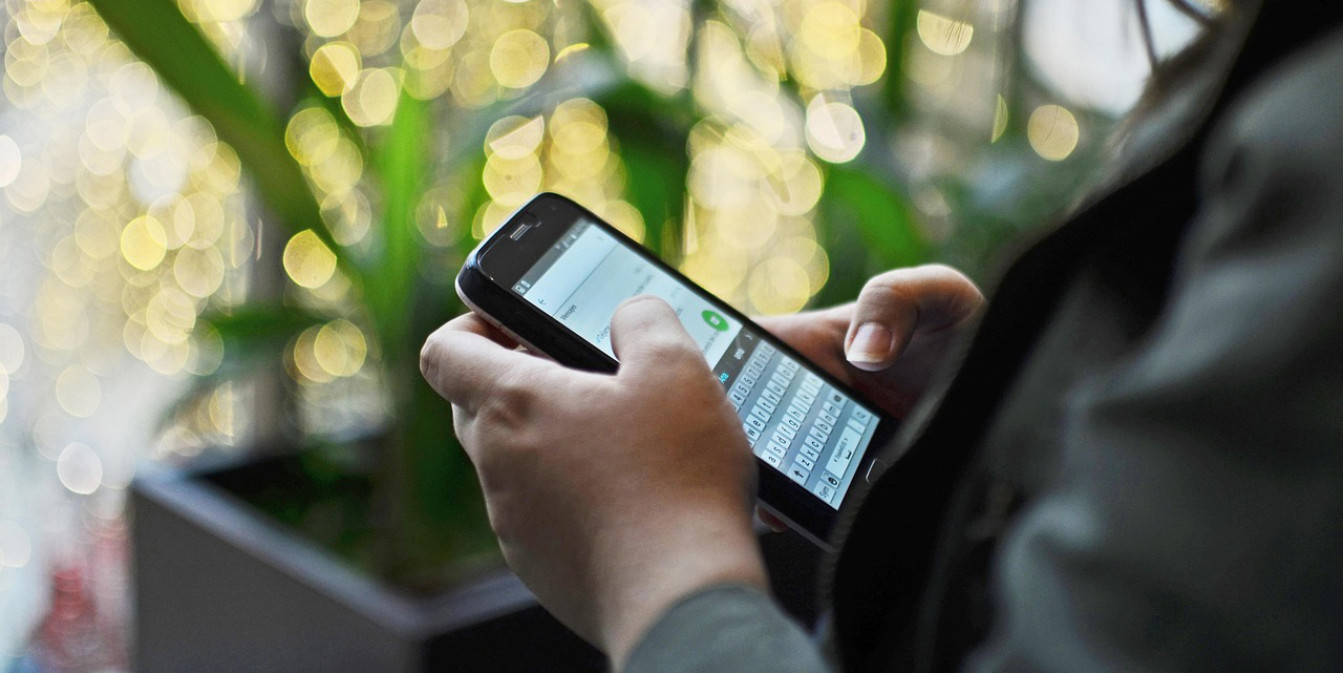 Чем опасен общественный Wi Fi, рассказали в МВД