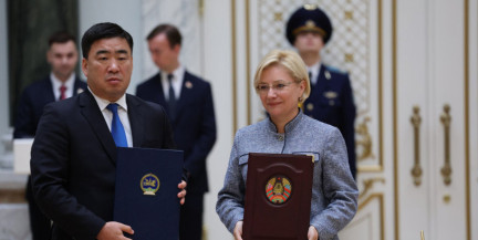 Беларусь и Монголия будут вместе шить костюмы и пальто: подписано соглашение о сотрудничестве