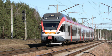 На городских линиях Минска вновь курсируют поезда ЭПГ