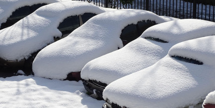 Можно ли ремонтировать авто во дворе многоэтажки в Беларуси