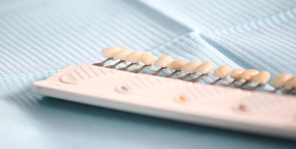 Некоторые факты вас шокируют: какой путь прошли зубные импланты