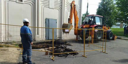 В Минске из-за ремонта теплосети 40 объектов остались без горячей воды