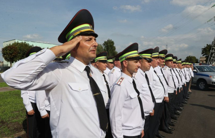 Сотрудники Госавтоинспекции Беларуси отмечают 3 июля свой профессиональный праздник