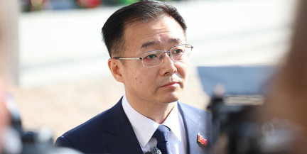 Посол КНР после возложения цветов в «Хатыни»: Мир дается нелегко, его надо беречь