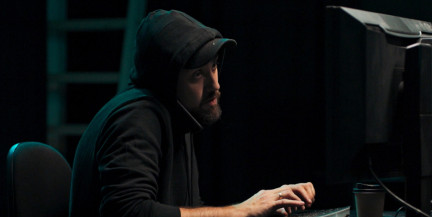 Как мошенники выманили 100 тысяч у пенсионерки из Речицы: схемы и психологические уловки – в сюжете ОНТ