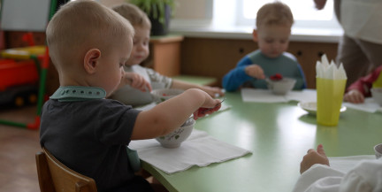 Группы для малышей до двух лет: отдых для мам в декрете или возможность для работающих родителей? Репортаж ОНТ