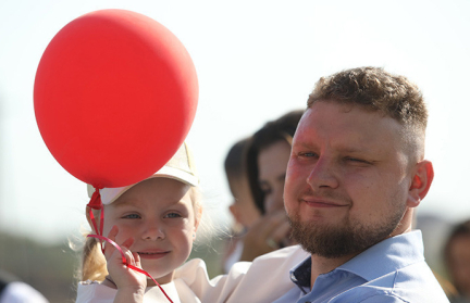 Праздник для учителей и воспитателей: под Минском открыт первый арендный дом для педагогов