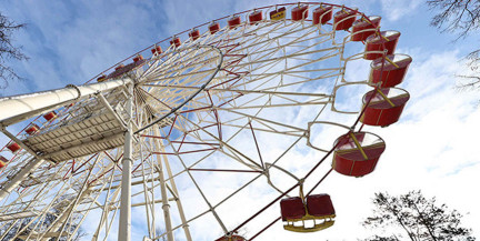 Узнали, когда в парках Минска начнут работать аттракционы и какие новые карусели в них появятся