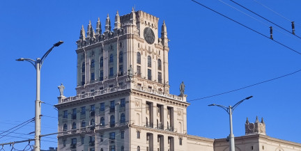 Красивые часы в Минске: куда сходить и где сделать фото – все адреса