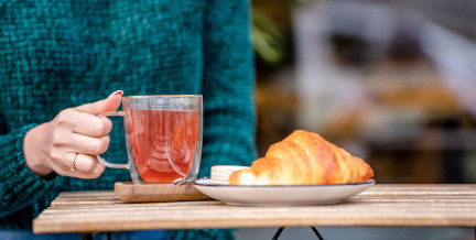 Не пейте чай с этими продуктами: предупреждение от специалиста