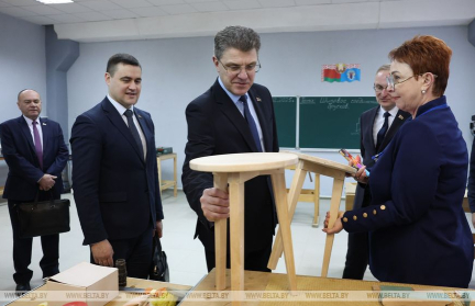 Кухарев заявил, что каждый выпускник 9-го класса должен иметь возможность получить специальность