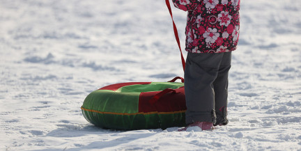 Врачи рассказали, как уберечь детей от зимних травм