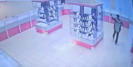 В Минске на проспекте Независимости совершено разбойное нападение на ювелирный магазин