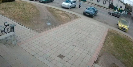 В Толочине водитель сбил пенсионерку и скрылся с места ДТП