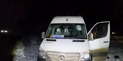 Водитель автобуса погиб от влетевшего куска льда на трассе в Ростовской области