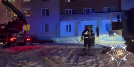 Пожар в Дричине: спасатели вынесли ребенка из огня