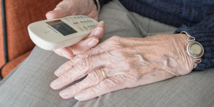 Пенсионерка едва не лишилась квартиры, пообщавшись с мошенниками