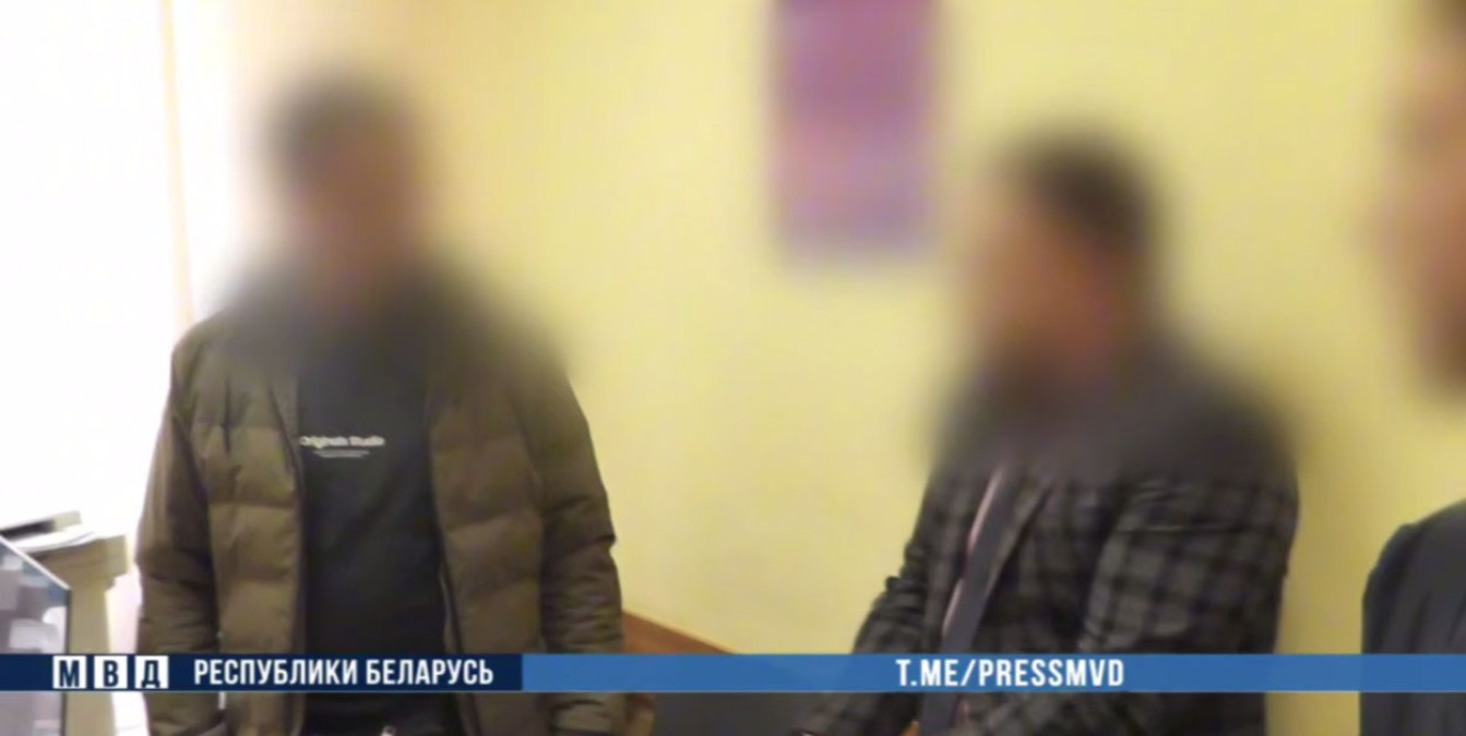 Чиновник брал взятки за «хорошие» земельные участки в Гродненской области – его задержали