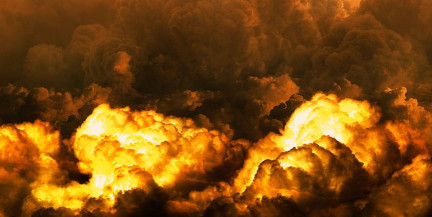 Снаряд попал в торговое судно в районе Ормузского пролива – UKMTO