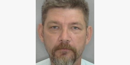 Находящийся в розыске россиянин расстрелял полицейских и скрылся