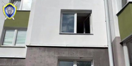 В Червене из окна выпал полуторагодовалый малыш