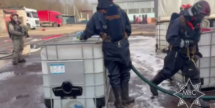 В Минске произошла утечка азотной кислоты из грузовика: инцидент ликвидирован, пострадавших нет