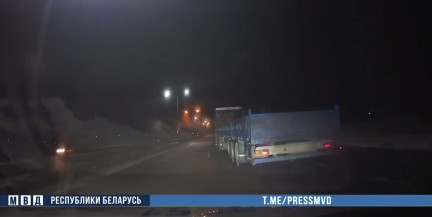 Пьяный бесправник угнал фуру в Минской области: что известно