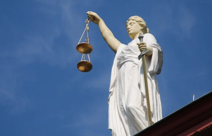 В Казани оштрафовали Исуса Христа за фиктивную регистрацию иностранцев