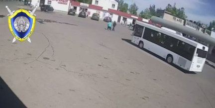 В Чаусах из‑за самопроизвольного движения автобуса погибли пожилые супруги
