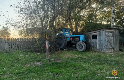 Пьяный тракторист погиб  в Могилевском районе под колесами трактора
