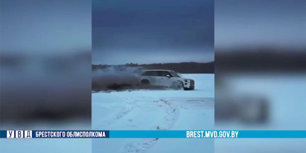 Продавец авто в Бресте устроил дрифт на поле с элитной пшеницей