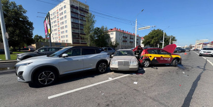 ДТП с шестью автомобилями произошло в Минске, три человека в больнице