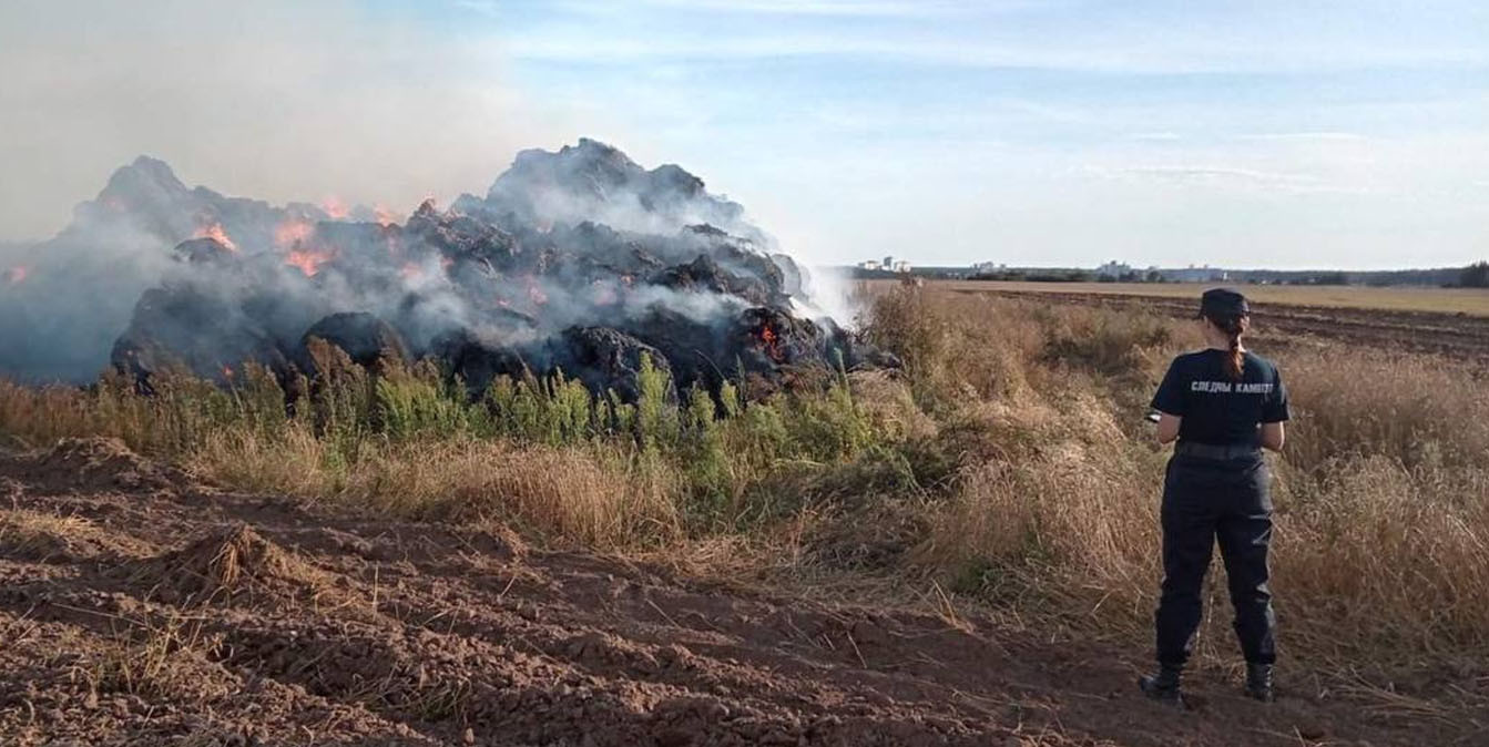 сгорело 450 тонн соломы под Сморгонью