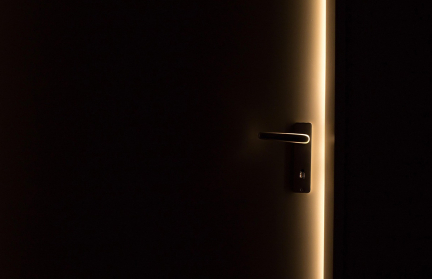 В Малайзии арестовали жениха и невесту, уединившихся в гостинице до свадьбы