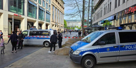 В центре Лейпцига машина врезалась в толпу людей