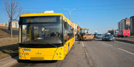 ДТП с участием трех транспортных средств в Минске: пострадали пассажиры автобуса