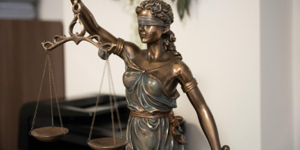 Предприятие задолжало за здание, купленное в рассрочку, 63 тысячи рублей. Дело дошло до прокуратуры