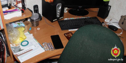 14‑летняя девочка выпила более 20 таблеток «Парацетамола» в Сморгони, чтобы не идти в школу