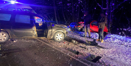Четыре автомобиля столкнулись на трассе Р-20 в Полоцком районе