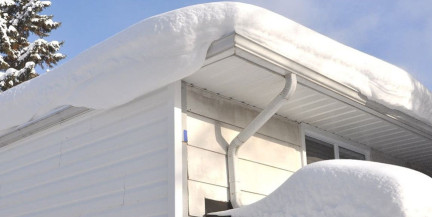 В Гомельской области из‑за снега обрушилось 10 строений и конструкций