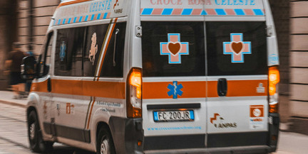 В Испании два скоростных поезда сошли с рельсов: есть жертвы