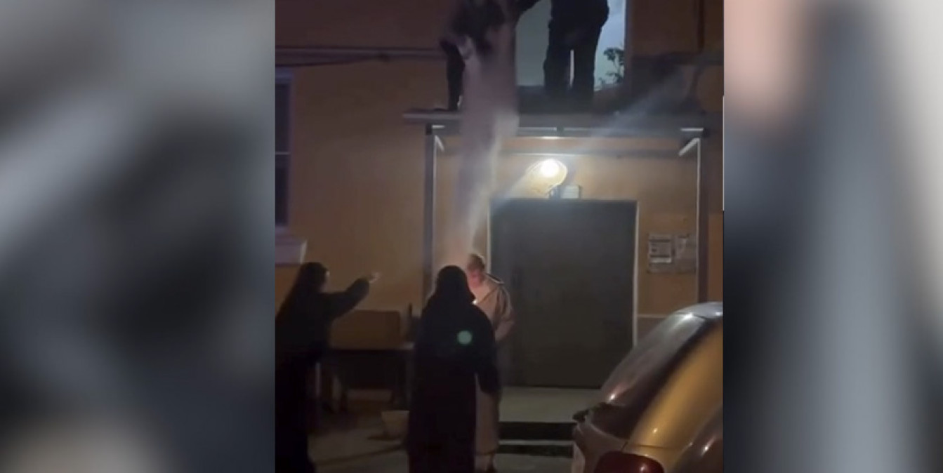 В Свердловской области друзья поздравляли именинника и случайно его подожгли