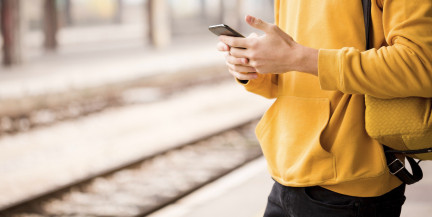 В Минске на вокзале задержан курьер телефонных аферистов: у него изъято более 80000 рублей обманутых граждан