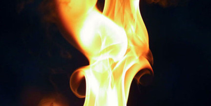 В Тбилиси горит торговый центр – что известно