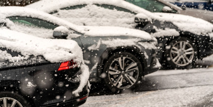 В Москве обрушилась крыша парковки у посольства КНДР