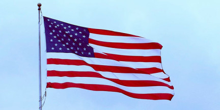 Массовые протесты вспыхнули у консульства США в пакистанском Карачи из-за убийства Хаменеи