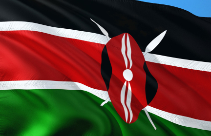 Daily Mail: Британка бросила мужа, без ума влюбившись в воина племени Масаи, когда приехала на тур в Кению