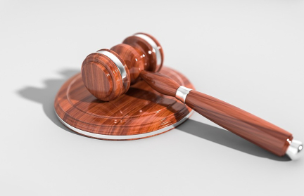 Ожидавший казни 56 лет невиновный требует многомиллионную компенсацию