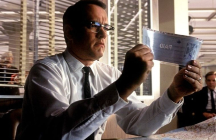 Мужчина выдавал себя за бортпроводника и годами летал бесплатно